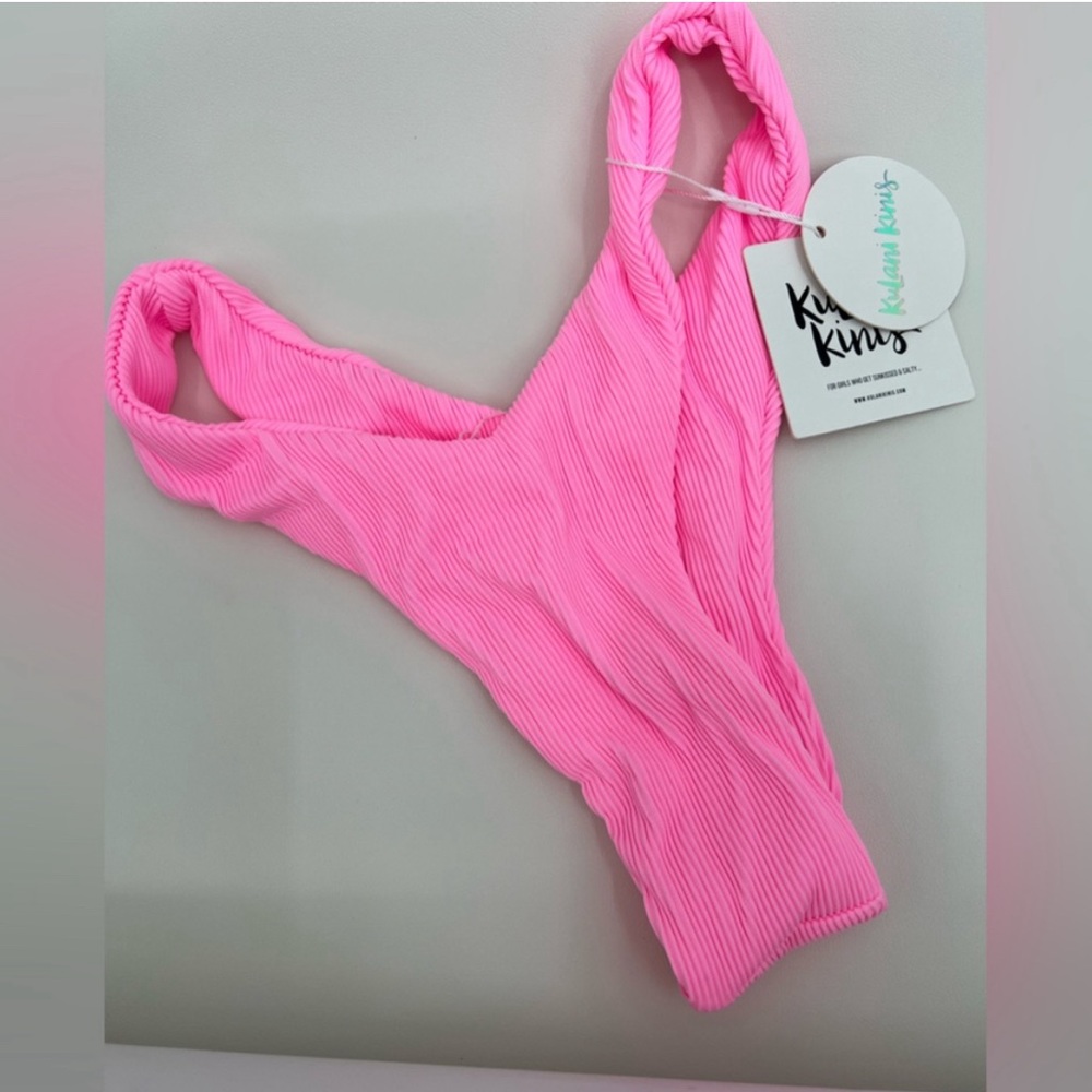 KULANI KINIS Y Cheeky Bikini Bottom in Bubblegum Pink Ribbed